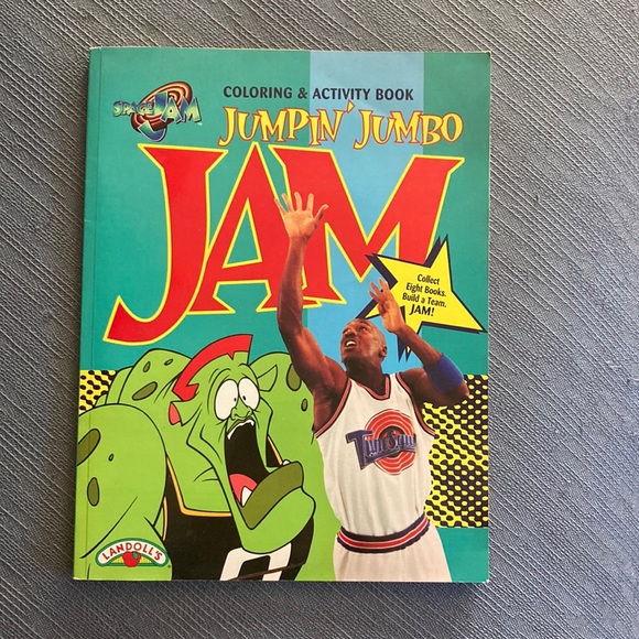 Space jam Looney tunes coloring and activity book - Picture 1 of 16